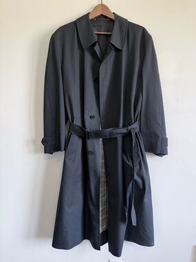Vintage Men's Navy Belted Trench Coat with Classic Collar